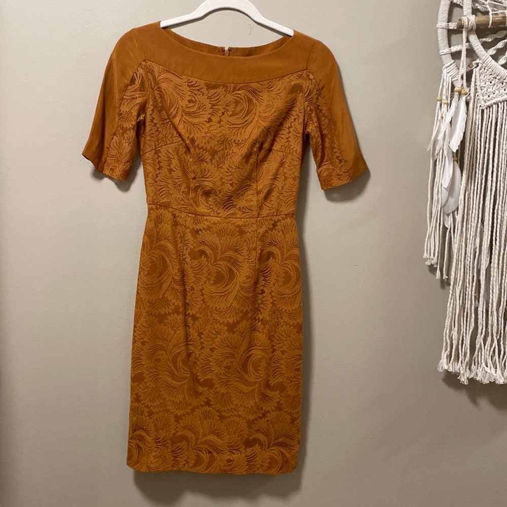 ANTONIO MELANI Brown/Tan Lace Short Sleeve Dress